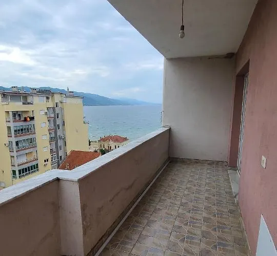 Lucky's Apartment, A Place To Be Apartmán Pogradec